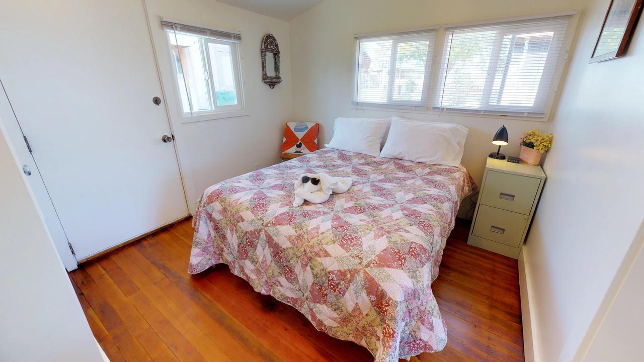 Hot Tub And Grandma'S Cottage, Charming And Nostalgic Blanding Bagian luar foto